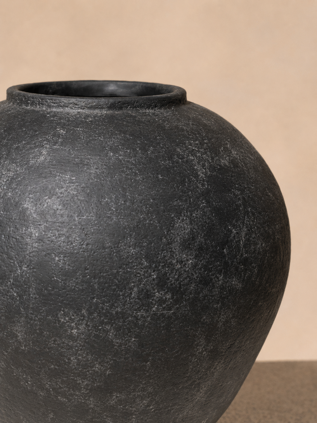 Arda Vase - Black