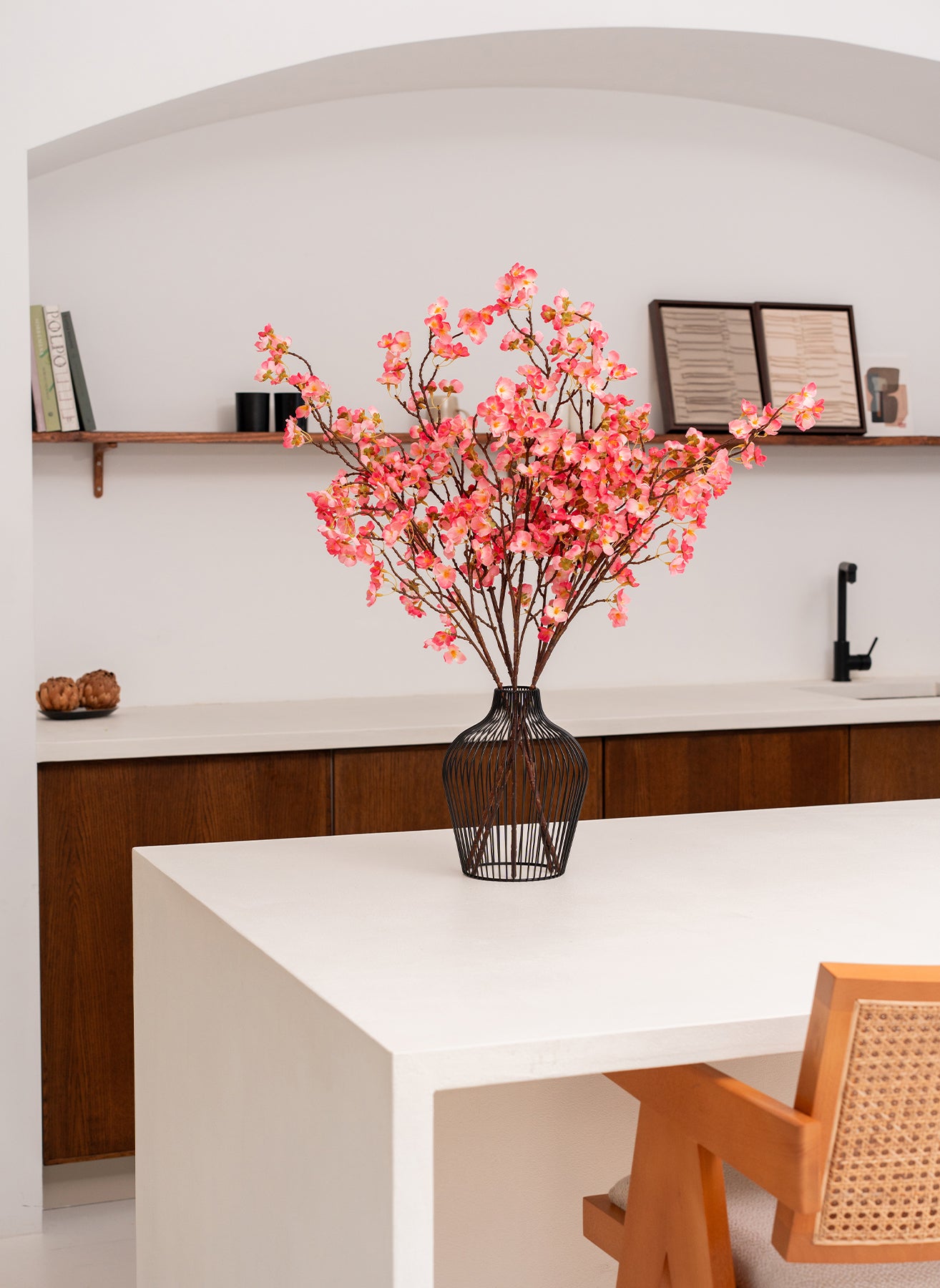 Mia Vase - Black