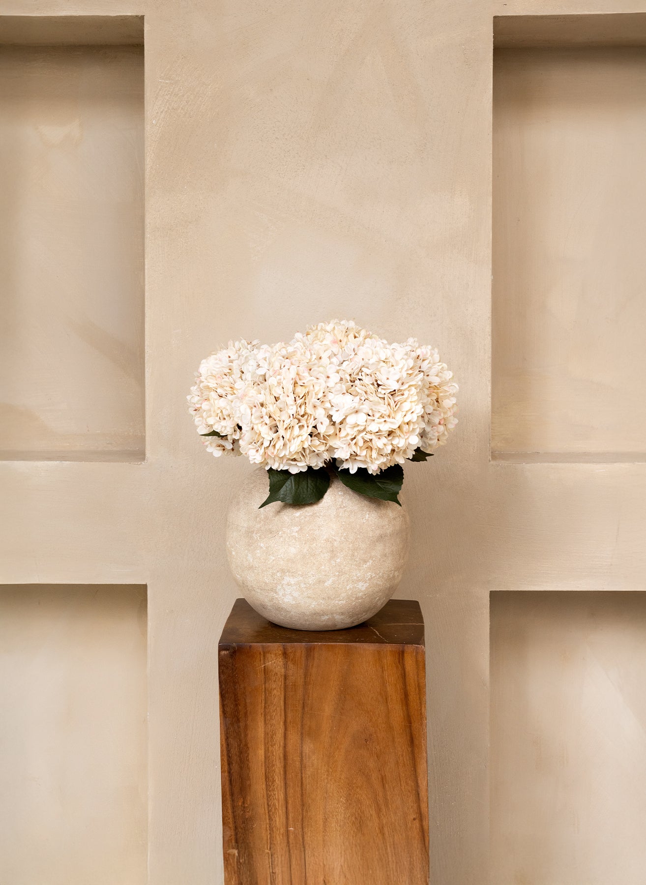 Large Silk Hydrangea - Cream