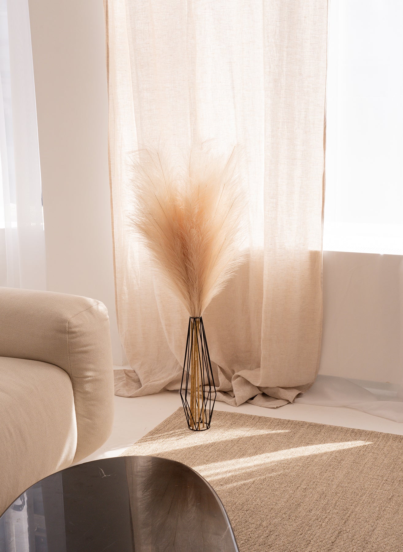 Lux Vase - Black