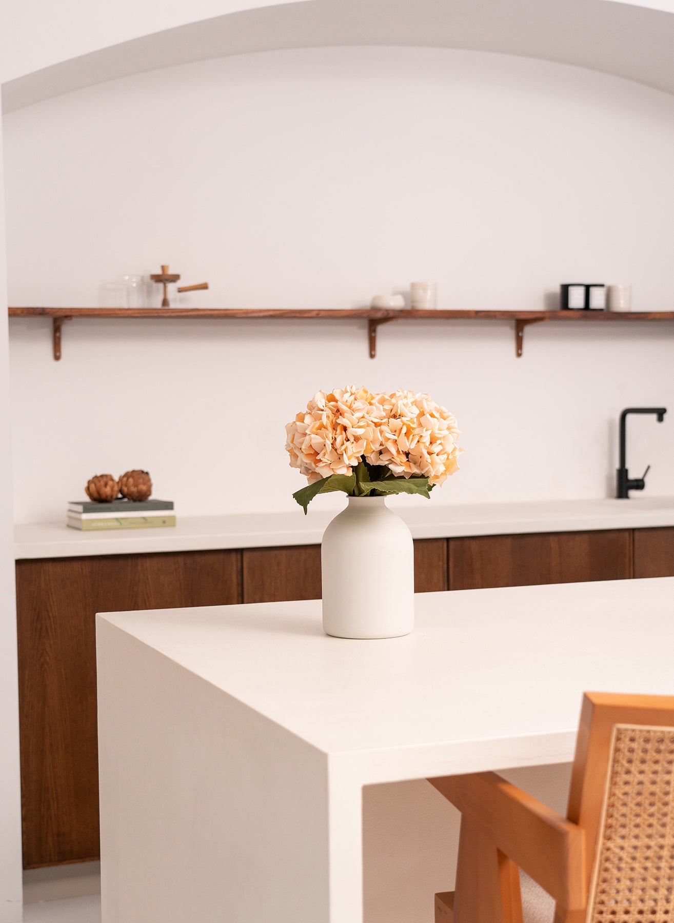 House vase - Matte white