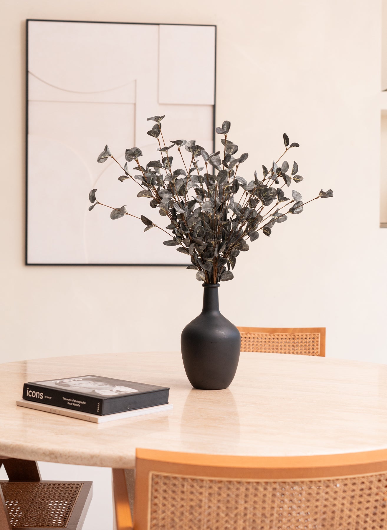 Balloon Vase - Matte Black