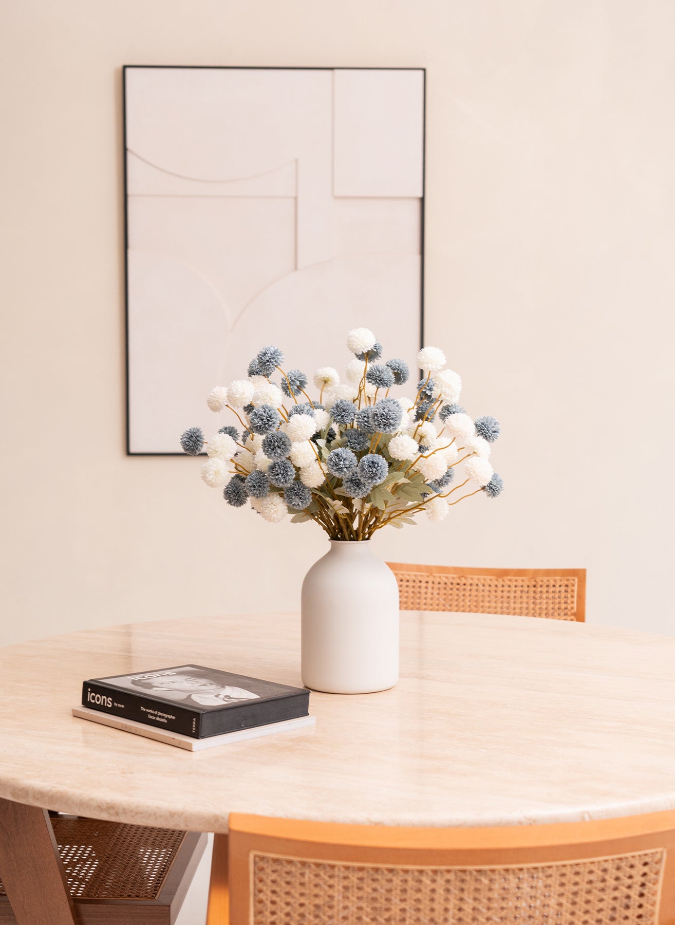 House vase - Matte white