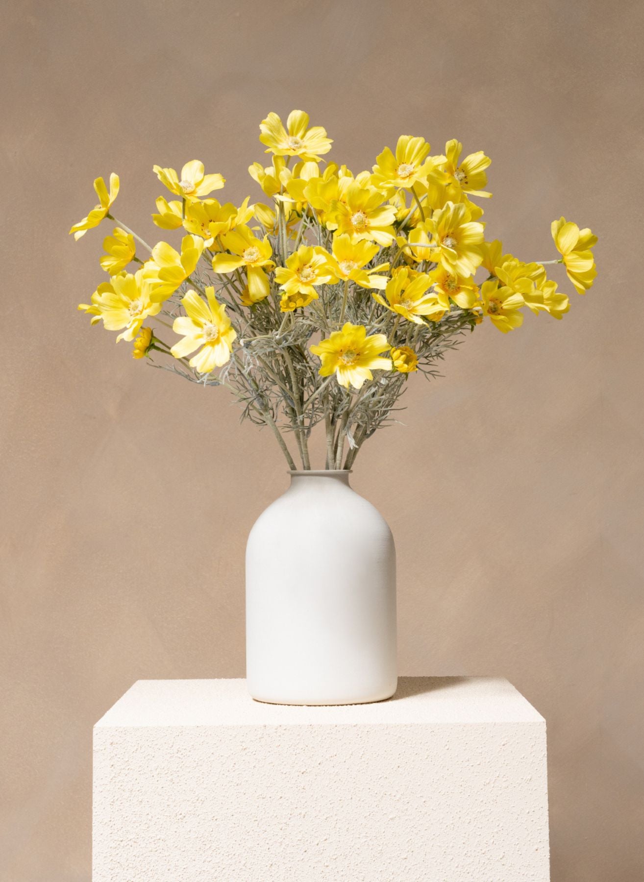Silk Daisies (10 stems) - Yellow