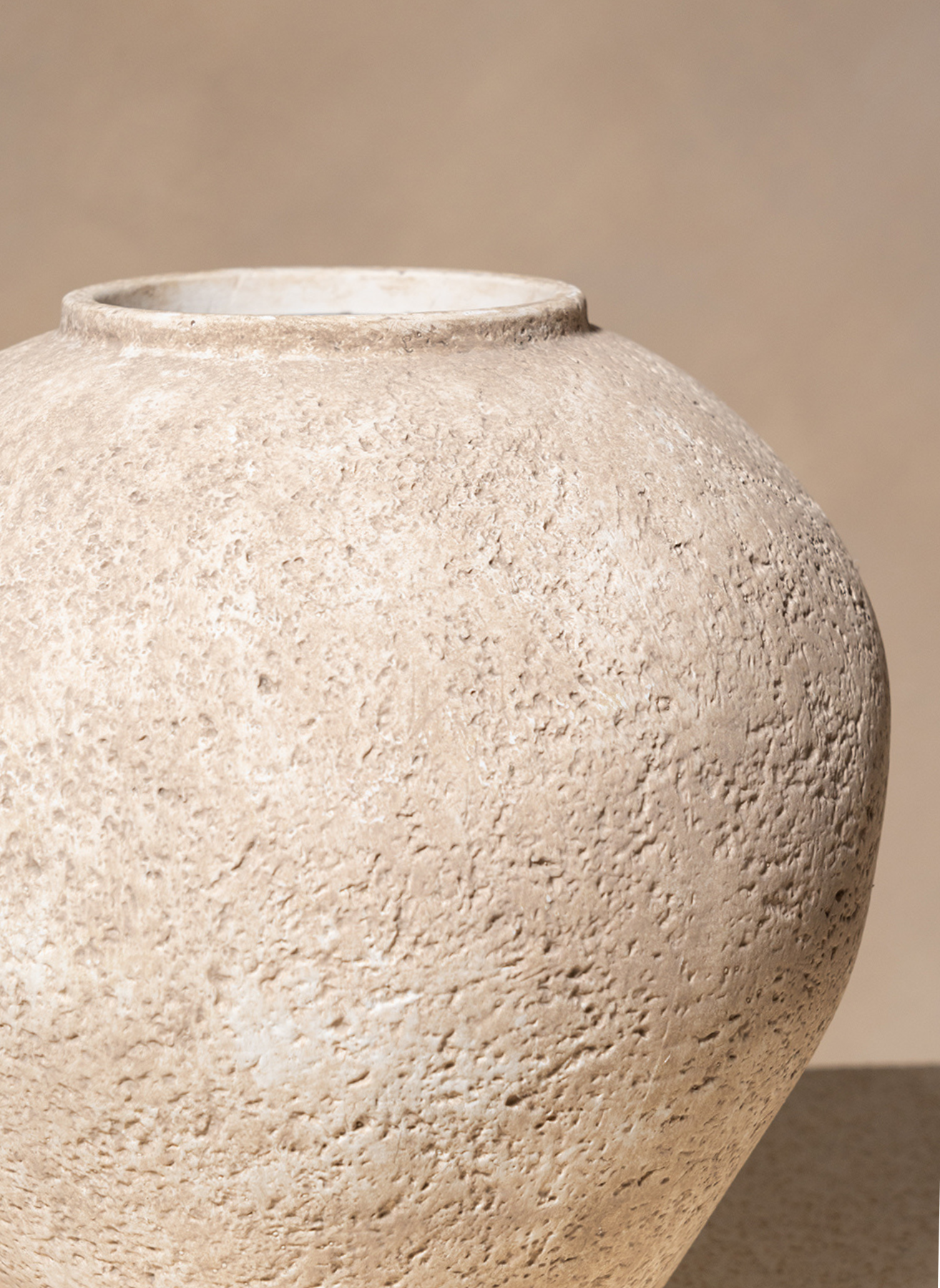 Arda vase - Beige (PRE-ORDER - SHIPS 15/05)