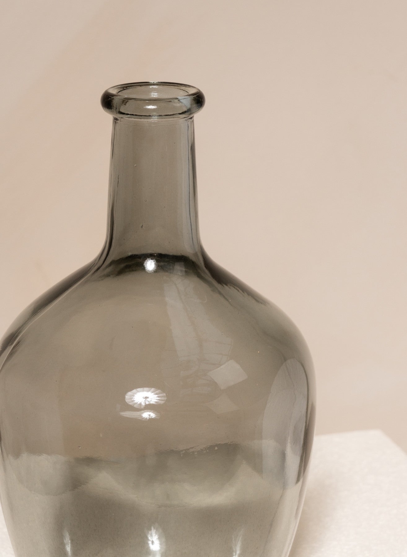 Balloon Vase - Gray
