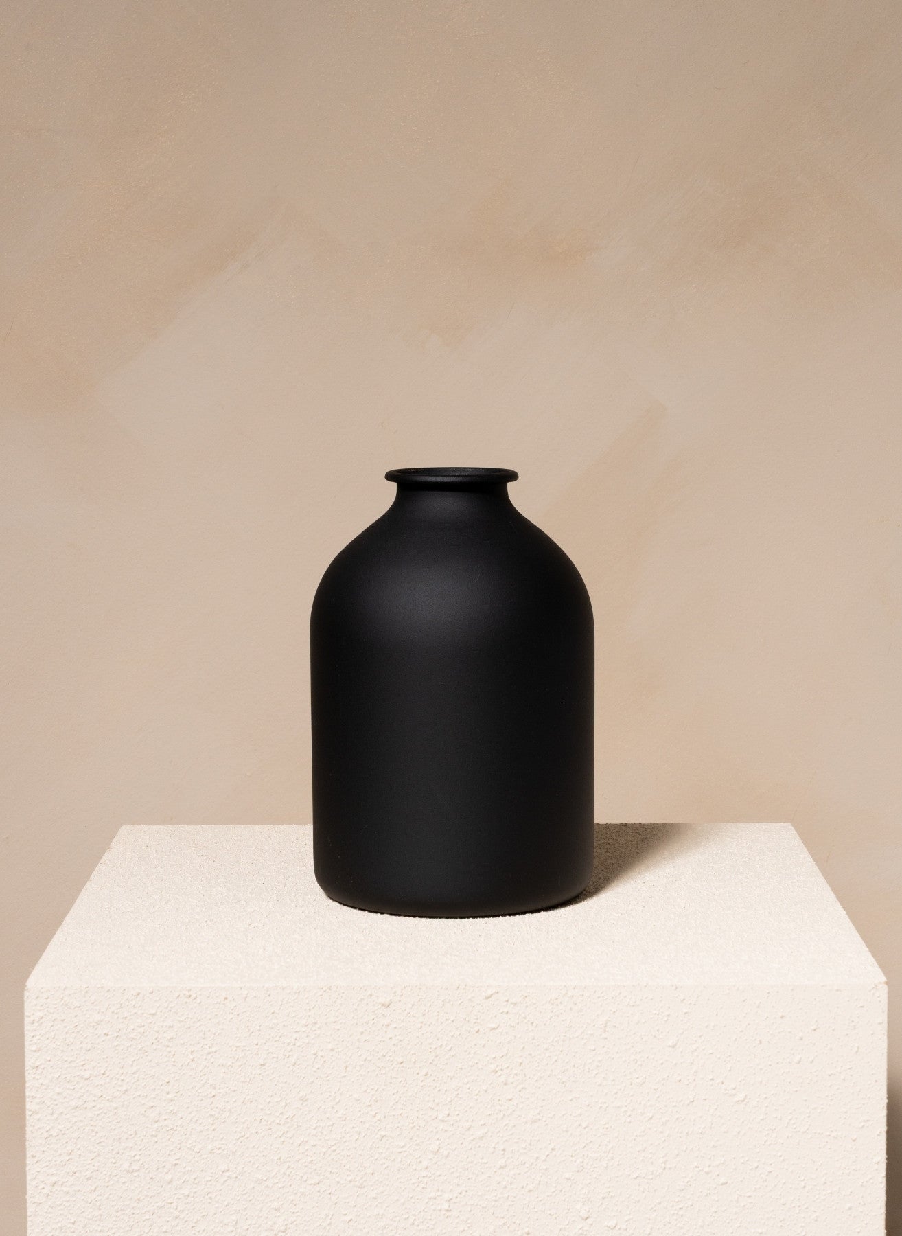 House vase - Matte black