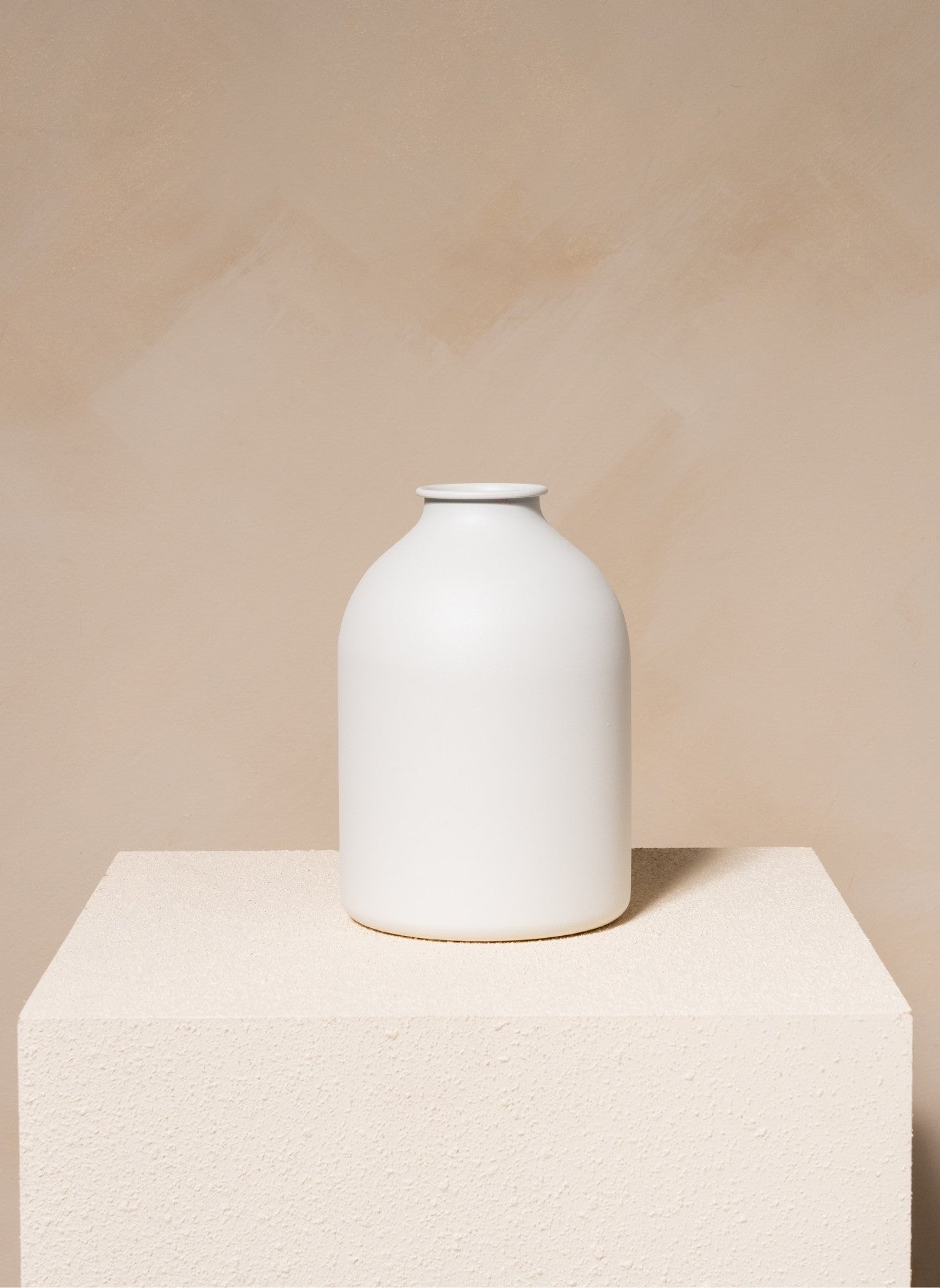 House vase - Matte white
